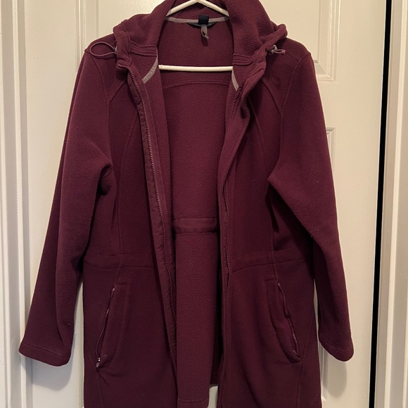 Land's End Jackets & Blazers - **REDUCED** Land's End Polartec Fleece Hoodie 0x in burgundy